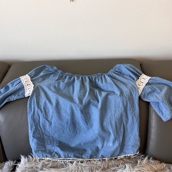 Joe's Jeans Off Shoulder Chambray
Lace Trim Top Size L. Lightly used - Picture 3 of 7